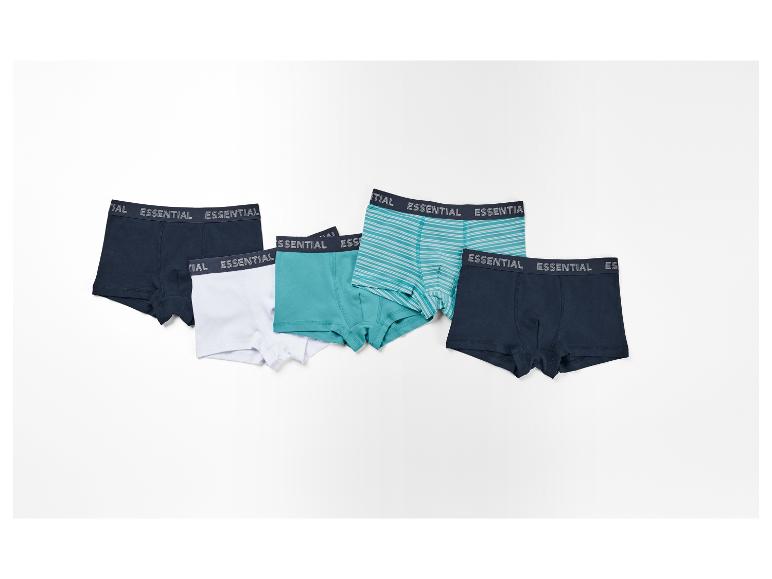 Set Essential Boxershorts: dunkelblau, weiß und türkis gestreift.