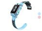 Hellblaue Kinder-Smartwatch mit schwarzem Armband und digitaler Anzeige.