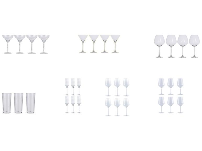 Verschiedene Sets klarer Glaswaren, darunter Cocktail-, Wein-, Champagner- und Tumblergläser.