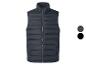 Herren-Steppweste in Dunkelblau mit Reißverschluss und zwei Taschen, mit Farboptionen Grau und Schwarz.