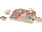 Holzpuzzle mit Bauernhoftieren: Schaf, Hund, Hahn, Katze, Kuh.