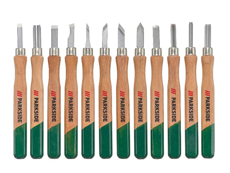 Ein Satz von 12 Parkside Holzschnitzmessern mit verschiedenen Formen.