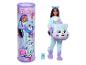Barbie Cutie Reveal Care Bears Puppe in einem Plüschbärenkostüm, mit ihrer Verpackung.
