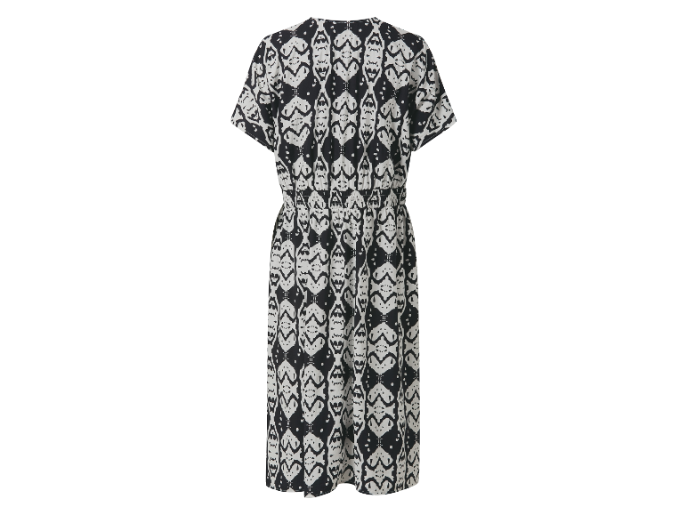 Langes Sommerkleid mit kurzen Ärmeln und Ikat-Muster.