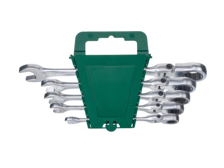 Satz Ratschenschlüssel im grünen Halter.