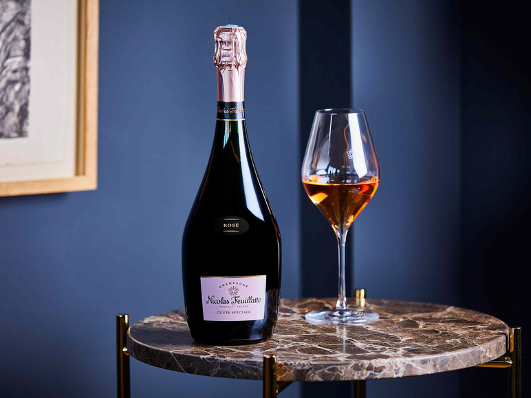 Gehe zu Vollbildansicht: Nicolas Feuillatte Cuvée Spéciale Rosé Brut, Champagner - Bild 3