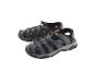 Graue Sportsandalen, Trekking-Stil.