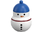 Dekorativer Schneemann mit blauer Mütze und rotem Schal.