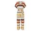 Ein gestreifter Jumpsuit mit kurzen Ärmeln.