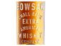 Eine Flasche mit dem Aufdruck 'Bowsaw Small Batch Extra American Whiskey Company'.