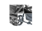 Details des BABYGO Evolution 3in1 Kinderwagens mit Rädern, Bremse und Schnallen.