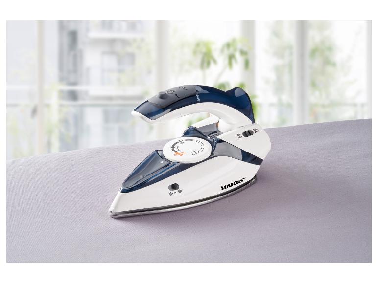 SilverCrest Bügeleisen: kleines Haushaltsgerät zum Bügeln.