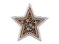 Weißer Dekostern mit Holzausschnitt kleinerer Sterne