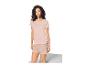 Damen-Pyjama: rosa T-Shirt und Shorts mit Blumenmuster.