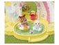 Sylvanian Families Erlebniskindergarten mit Eichhörnchen- und Welpenfigur im Pool