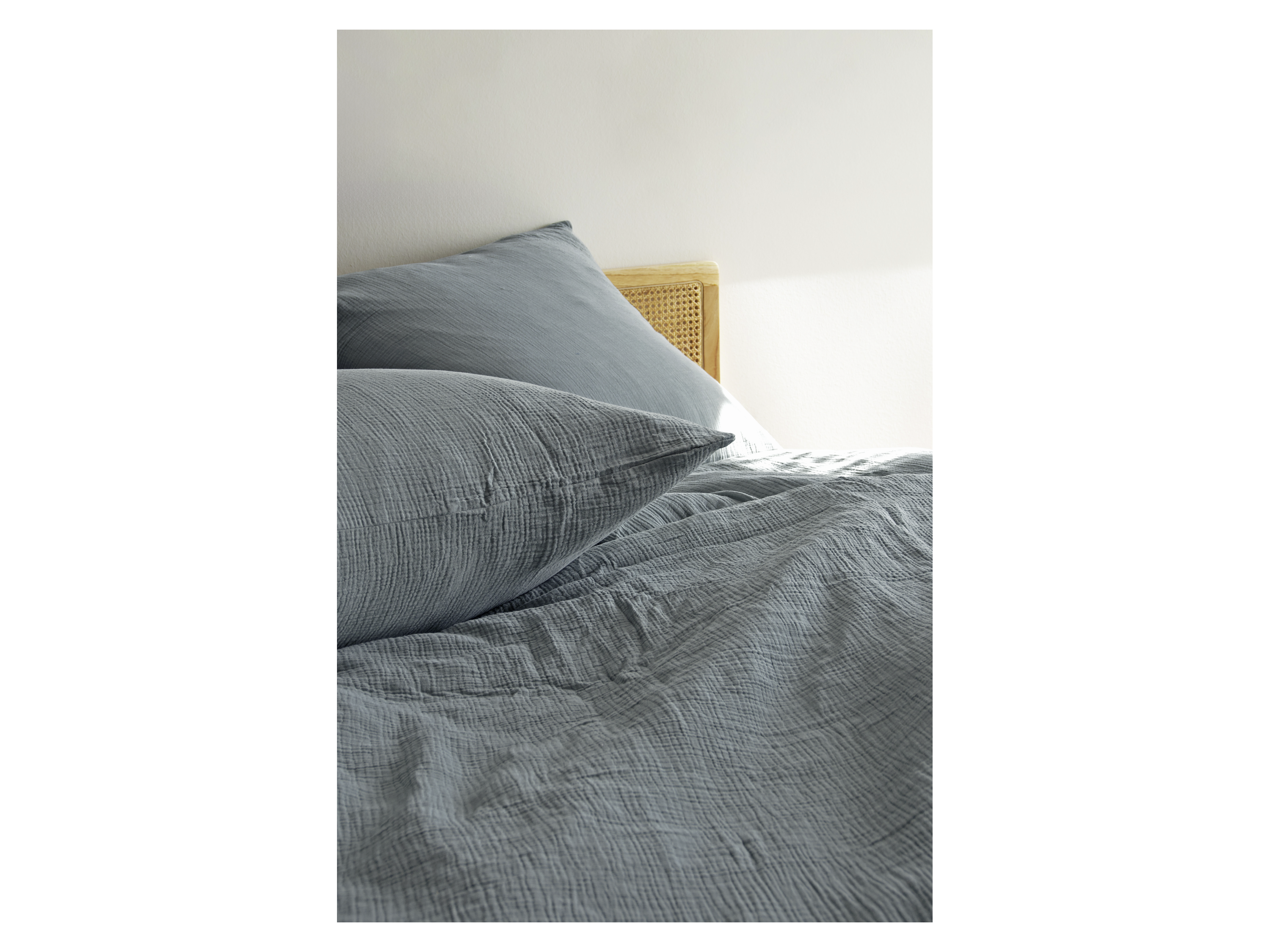 Thumbnail - Bierbaum Bettwäsche Musselin (Hellblau, 135 x 200/ 80 x 80 cm)