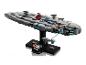 LEGO Star Wars Home One Star Cruiser Modell auf schwarzem Ständer.