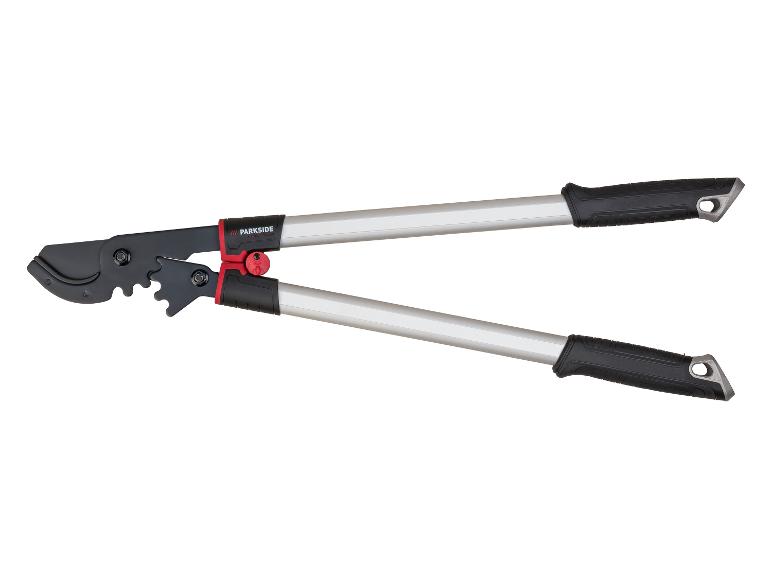 Parkside Astschere mit schwarz-roten Griffen und silbernen Armen.