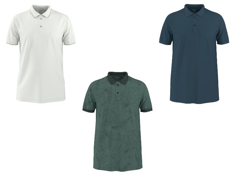 Drei Poloshirts: weiß, grün mit Blattmuster und dunkelblau.
