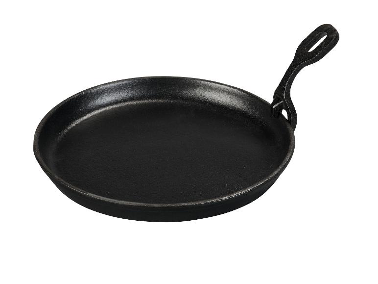 Schwarze Gusseisenpfanne mit Griff, ideal für Crêpes oder Tortillas.