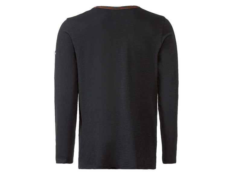 Schwarzes Langarmshirt mit orangenen Details.