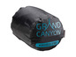 Ein schwarzer Grand Canyon Schlafsack, Modell Kayenta 190.
