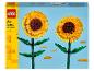LEGO-Set mit zwei gelben Sonnenblumen, für Kinder ab 8 Jahren.