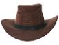 Brauner Cowboyhut mit schwarzem Band