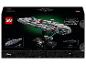 LEGO Star Wars Home One Star Cruiser Bausatz auf schwarzem Hintergrund.
