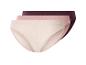 Drei Damenunterhosen in Beige, Rosa und Bordeaux, übereinander gestapelt.