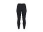 Schwarze Sportleggings mit elastischem Bund mit Text.