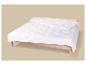LIVARNO® gesteppte weiße Bettdecke für ein Doppelbett.