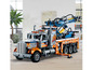LEGO Technic Modell eines orangefarbenen Abschleppwagens mit blauem Kran und Power Functions.