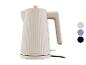 Ein beigefarbener Wasserkocher mit geripptem Design von Silvercrest.