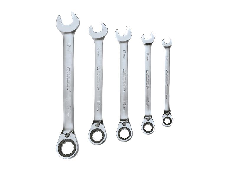 Ein Satz von fünf Parkside Kombinations-Ratschenschlüsseln in verschiedenen Größen.
