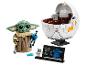 LEGO Star Wars Grogu Set und sein schwebender Kinderwagen, mit Infotafel.