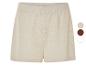 Beige Strickshorts in verschiedenen Farben.