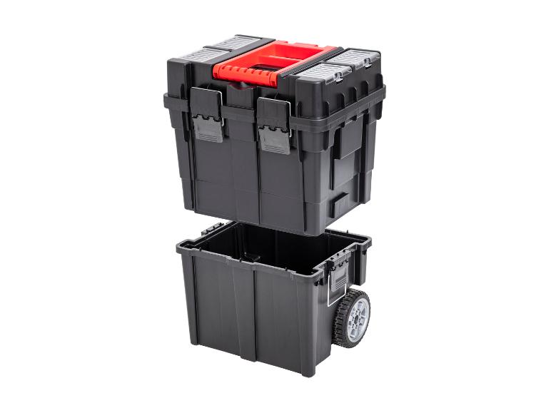 Schwarzer Werkzeugkasten mit rotem Griff und Rollen, in zwei Sektionen geteilt.