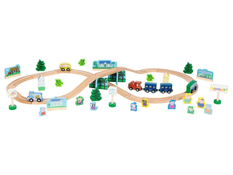 Peppa Pig Holzeisenbahn-Set mit Schienen, Fahrzeugen und Figuren.