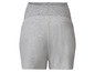 Graue Sport Shorts mit hohem Bund.