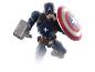 Captain America Actionfigur mit Mjolnir und Schild, bereit zum Kampf.