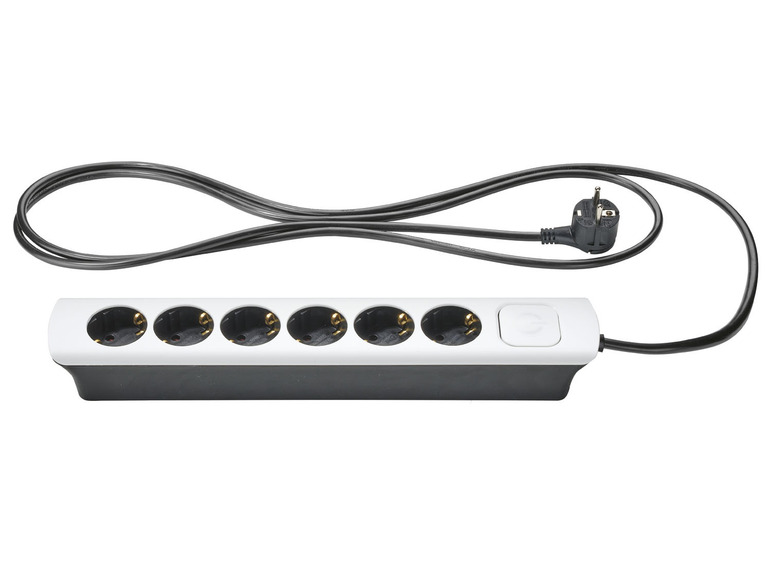 Eine Steckdosenleiste mit sechs Steckdosen und einem Ein-/Ausschalter.