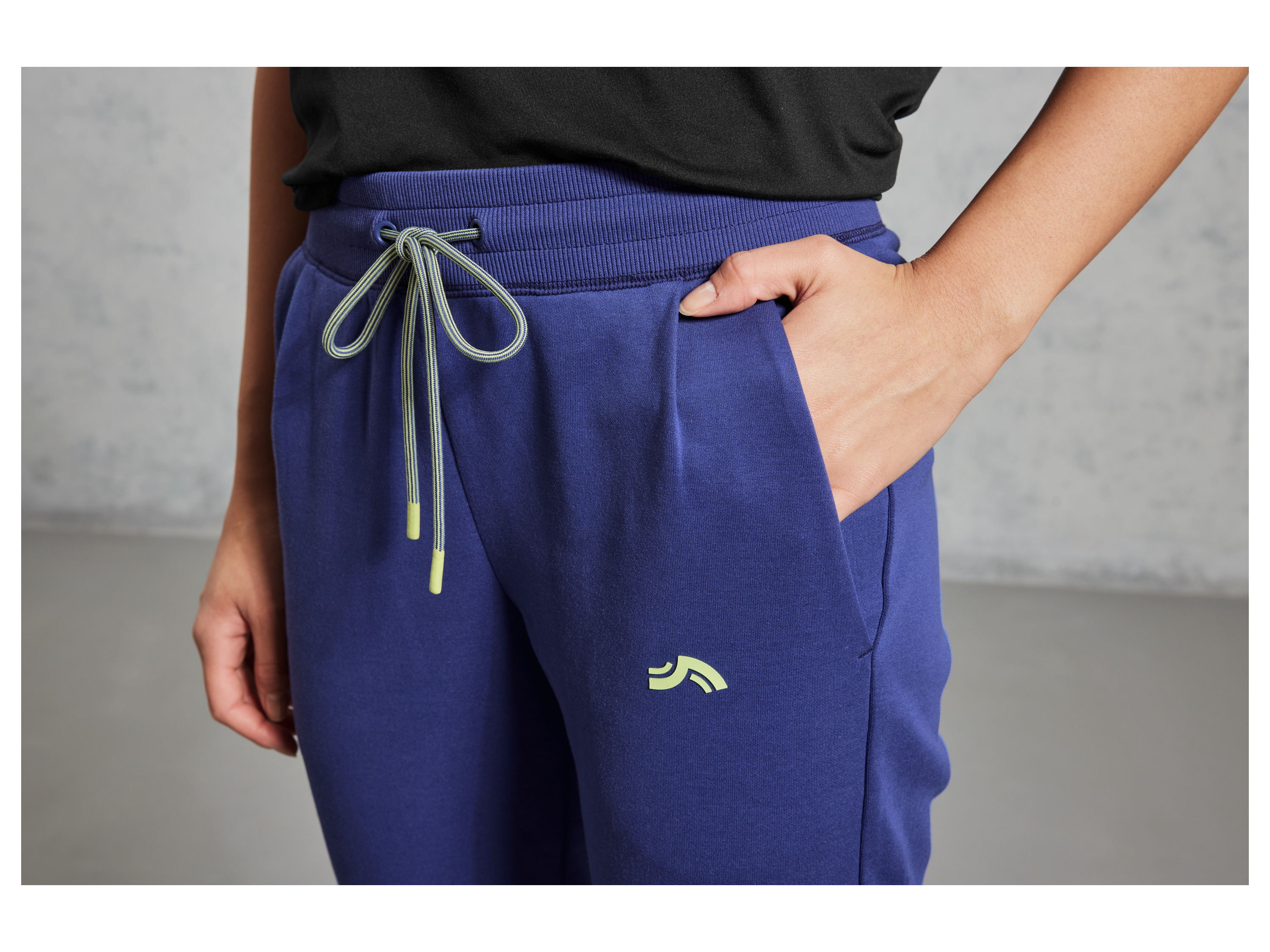 Thumbnail - CRIVIT Damen Sweathose Double Knit (Blau, M(40/42))