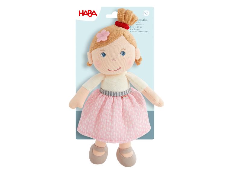 HABA Lara Plüschpuppe in Kartonverpackung.