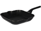 Schwarze, quadratische Grillpfanne mit Griff.