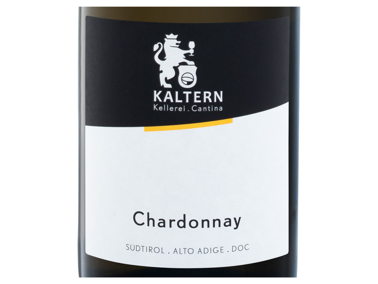 Eine Flasche Kaltern Chardonnay Wein aus Südtirol.