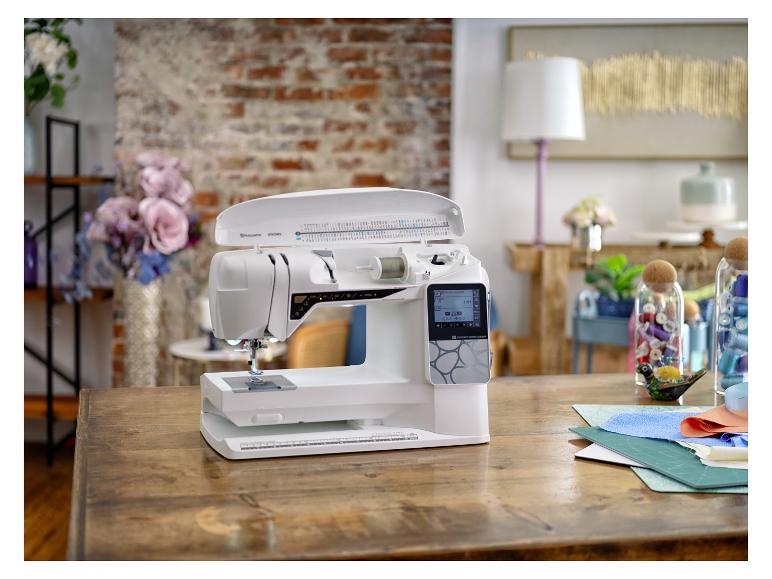Computernähmaschine »Opal™ 690Q«