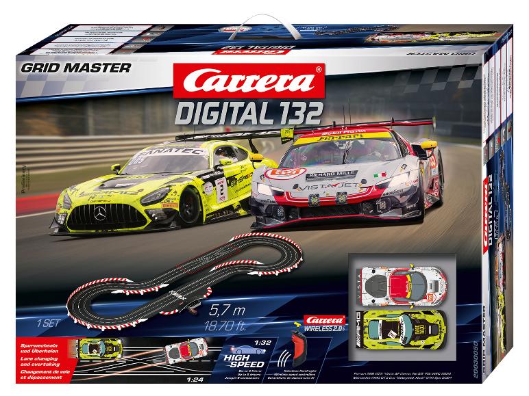 Carrera Digital 132 Grid Master Rennbahn mit zwei Rennautos.