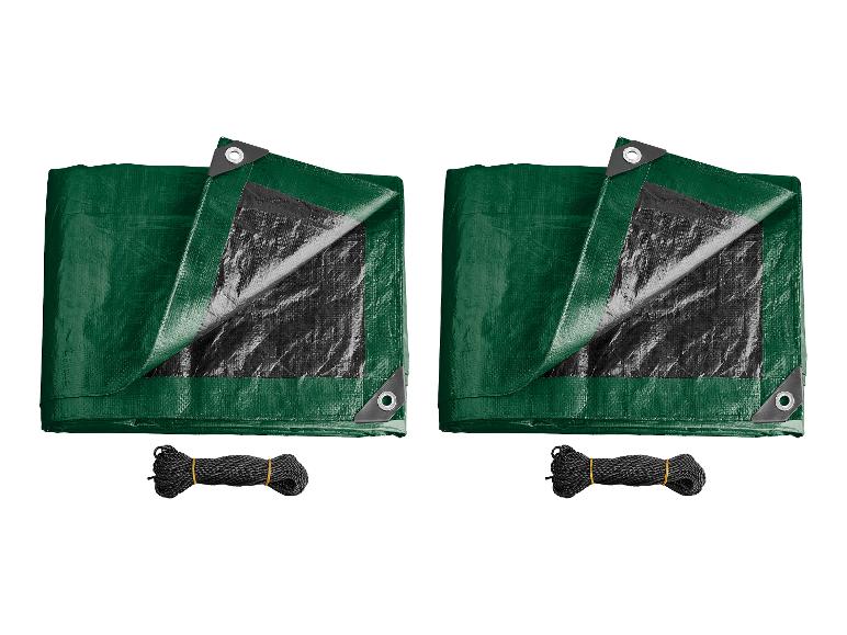 Zwei grüne Planen mit schwarzen Verstärkungen und zwei aufgerollte schwarze Seile.