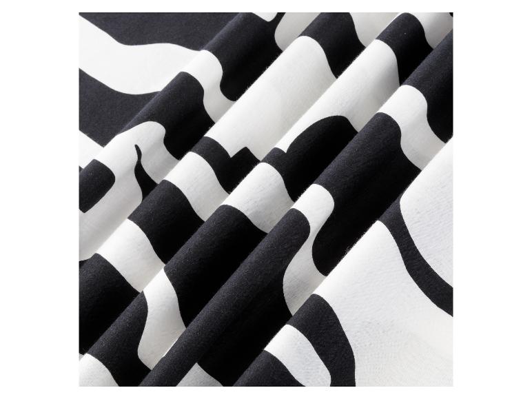 Nahaufnahme von einem schwarz-weiß gestreiften Stoff